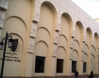 Oktyabrda Rus Dram Teatrında olacaq - <span style="color:red;">REPERTUAR 