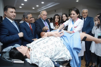 Azərbaycanda robot "doğdu" - <span style="color:red;">FOTOLENT 