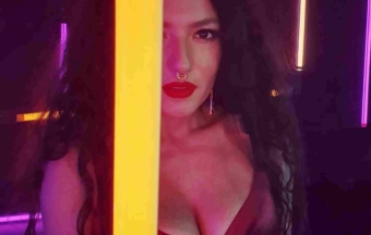 Dilarənin açıq-saçıq FOTOSU