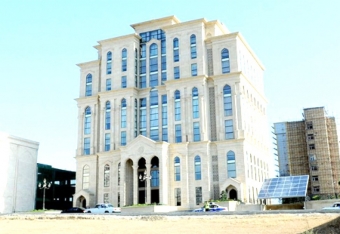 Partiya üzvü olmayan deputatların MSK-ya təmsilçisi seçiləcək