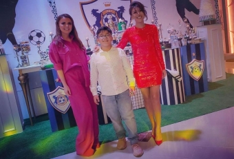 Yeni fəxri ad almış Xalq artistindən təmtəraqlı məclis - <span style="color:red;">VİDEO 