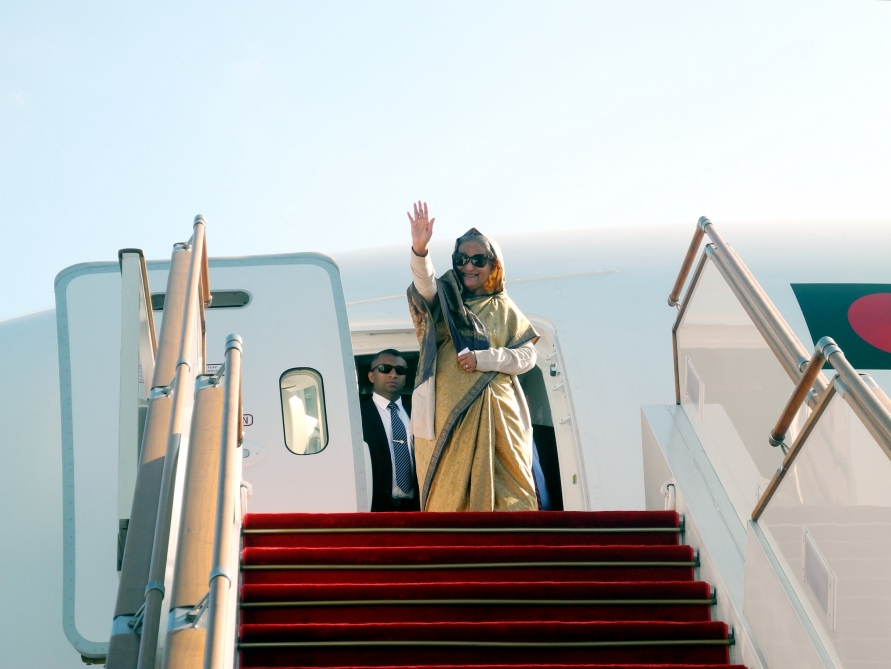 Şeyx Hasinanın Azərbaycana səfəri başa çatdı