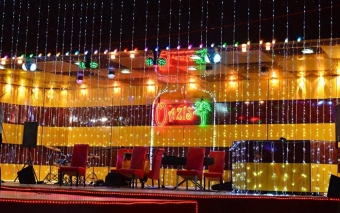 Bakıda məşhur restoran sökülür - SƏBƏB AÇIQLANDI
