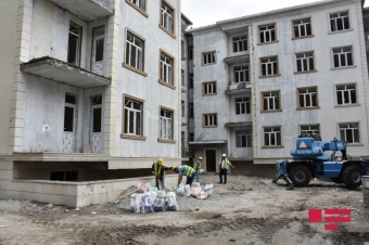 Şamaxı, Ağsu və İsmayıllıda zəlzələdən zərər çəkən evlərin tikintisi davam edir
