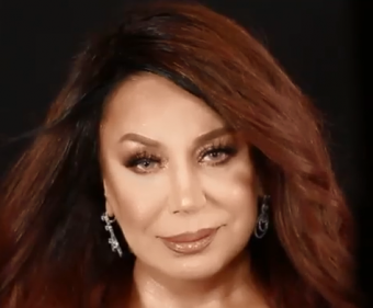 Əməkdar artist <span style="color:red;">TANINMAZ HALDA  - <span style="color:red;">VİDEO 