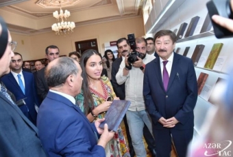 “Nəsimi Əlyazmaları dünya kitabxanalarında” adlı sərgi açıldı - FOTOLENT