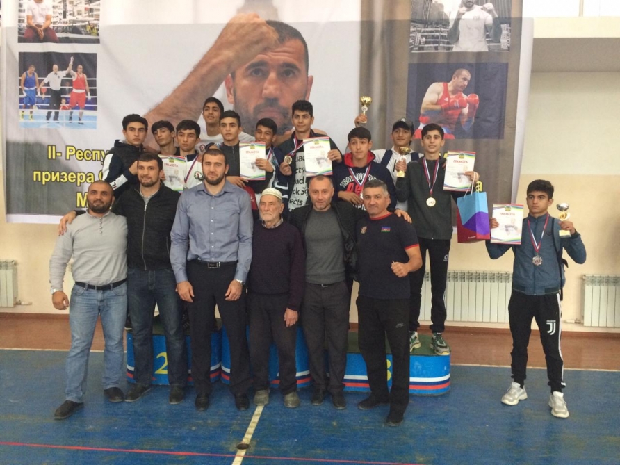 Boksçularımız Dağıstanda turnirdə 11 medal qazanıblar
