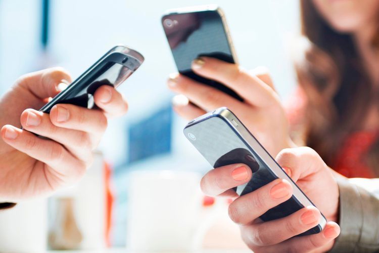 SMS müraciətlərə cavab nə üçün gecikir? - SƏBƏBLƏR