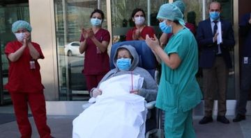 80 və 89 yaşlı ər-arvad koronovurusdan sağaldı