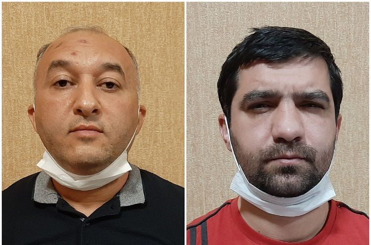 Azərbaycanda jurnalların möhürü ilə saxta arayış satanlar saxlanıldı 