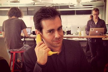 Bu iş adamı virusla mübarizəyə 1 milyard vəsait ayırdı – REKORD TƏKRARLANACAQ?