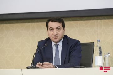 Azərbaycana xaricdən gələn 9 minə qədər adam karantinə yerləşdirilib - Hikmət Hacıyev