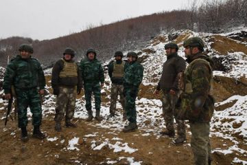 General döyüş mövqelərində xidməti-döyüş fəaliyyətinin təşkilini yox­ladı