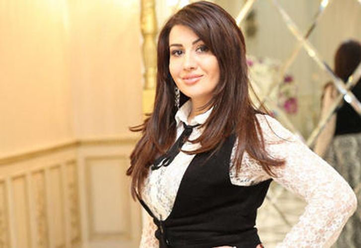 Rəqqasə Fatimə canlı yayımda NƏLƏR DANIŞIR?