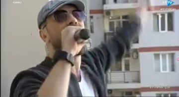 Reper Rauf “Eyvana çıx”dı - Canlı konsert