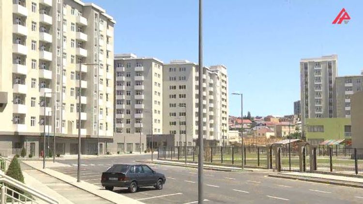 Ev bazarı donub: nə alıcı var, nə satıcı - REPORTAJ