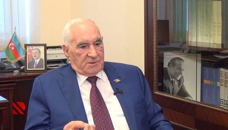Milli Məclisin deputatı Fəttah Heydərov vəfat etdi