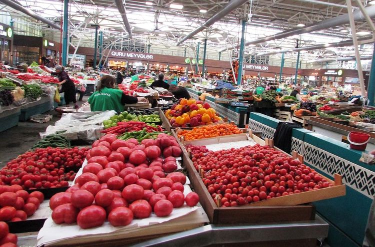 Ötən ay bu məhsullar ucuzlaşıb