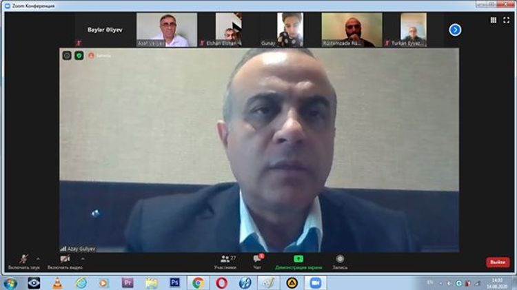  Azay Quliyev seçicilərlə videogörüş keçirdi 