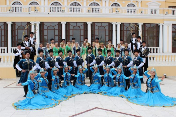 Dövlət Mahnı və Rəqs Ansamblı beynəlxalq festivalda uğur qazandı