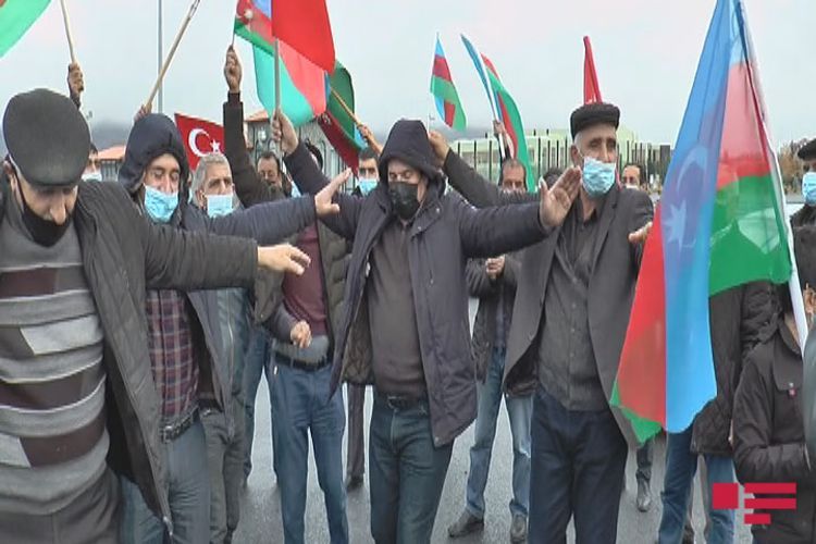Şimal-qərb bölgəsində məskunlaşan laçınlılar avtoyürüş keçiriblər - FOTO