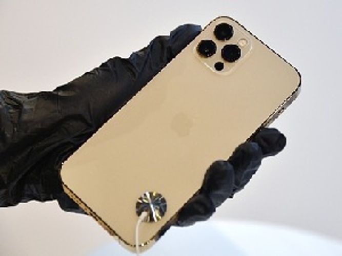 “iPhone”da təhlükəli boşluq aşkarlandı