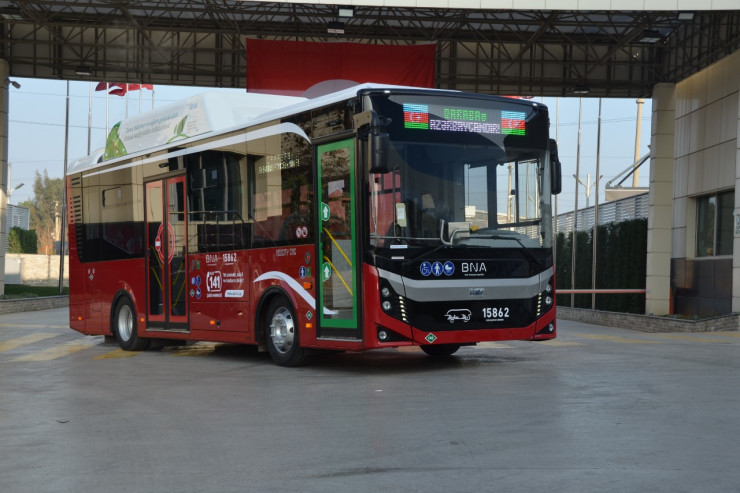 Bakı kəndələrinə verilən yeni avtobus