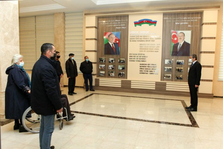 Qarabağ müharibəsi əlillərinə avtomobil verildi