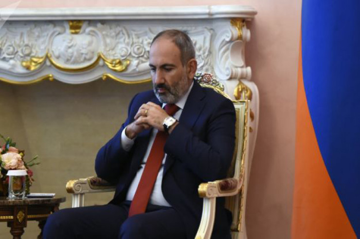 Paşinyan: "İstefa verməyə hazıram, lakin..."