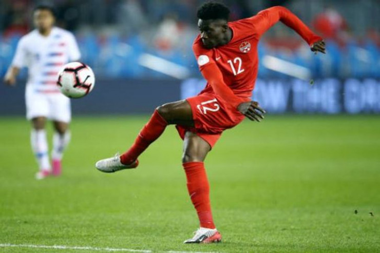 20 yaşlı futbolçu ikinci dəfə ilin idmançısı seçildi