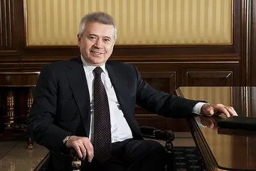 Vahid Ələkbərov Rusiya milyarderlərinin siyahısında ikincidir
