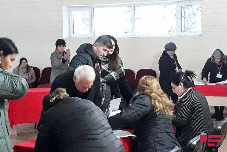 Ən yüksək və ən aşağı seçici fəallığı olan dairələr AÇIQLANDI