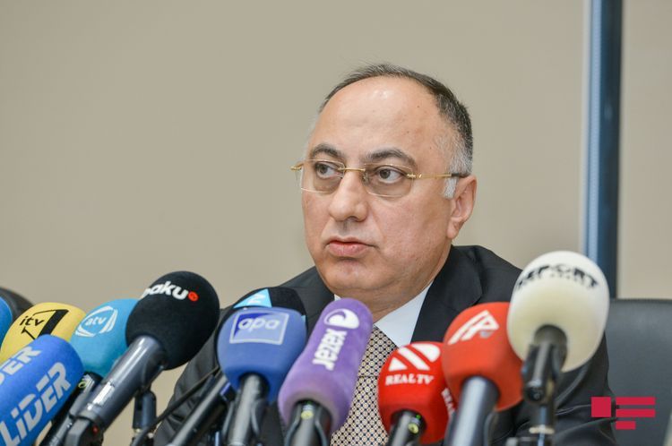 Qoşqar Təhməzli: "İctimai yerlərdə vəhşi heyvanların saxlanılması yolverilməzdir"