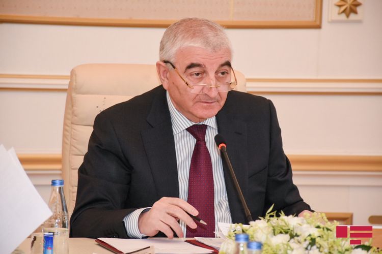  "Bəziləri komissiya üzvlərinə diqtə edir ki..." - MSK sədri