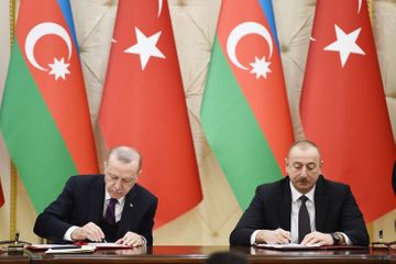 Azərbaycan-Türkiyə sənədləri imzalandı - YENİLƏNİB