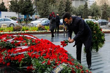 “Azərsun Holdinq” Xocalı soyqırımı qurbanlarını silsilə tədbirlərlə anıb