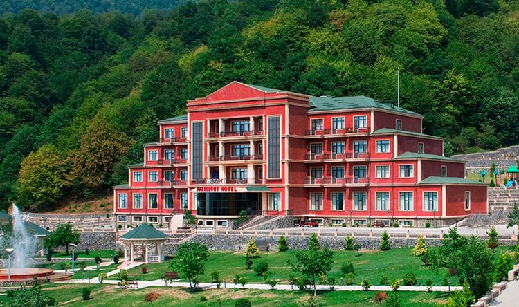 Məşhur Azərbaycan oteli müvəqqəti olaraq təmirə bağlanır