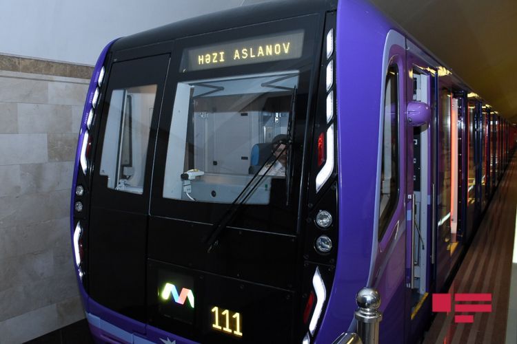 Bakıya yeni metro vaqonları gətirilir