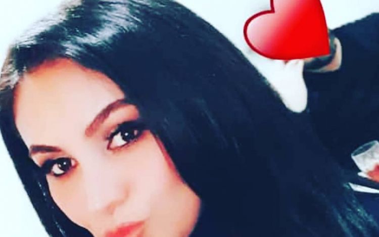 Müğənni Sevda yeni sevdaya düşüb