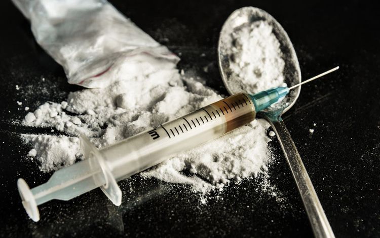 Keçmiş məhkumdan külli miqdarda heroin tapıldı