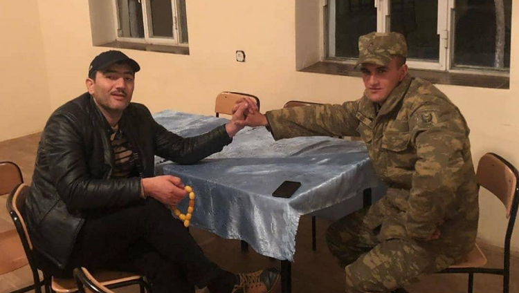 "İnanma dayın səndən sonra sağ olsun" - Ələkbər ölən bacısı oğlundan yazdı