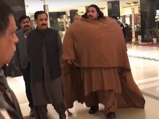 Bütün Pakistan Həyata qız axtarır - 36 yumurta, 3 kilo ət, 5 litr süd