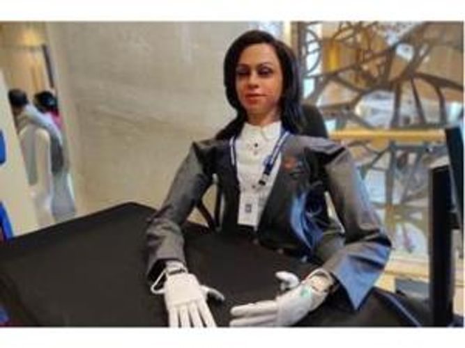 Hindistan kosmosa insanabənzər robot göndərəcək