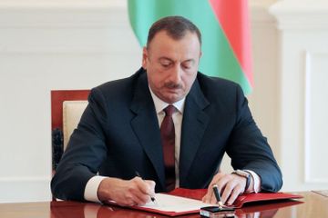 Vaqif Şadlinski “Şöhrət” ordeni ilə təltif edildi
