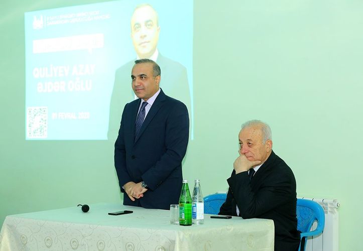 Azay Quliyev İbrahimpaşa Dadaşov küçəsinin sakinləri ilə görüşüb