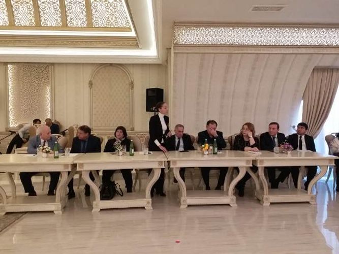 AzTV ictimai fikri öyrənməkdə davam edir - FOTO