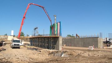 Ələtdən İrana yeni yol tikilir