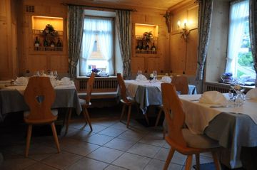 Restoran və kafelərdə sıxlıq norması təsdiqləndi - YENİ QAYDALAR