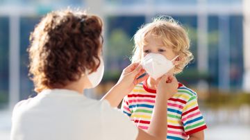 Uşaqları maskaya necə öyrətmək olar? - Pediatrdan TÖVSİYƏLƏR