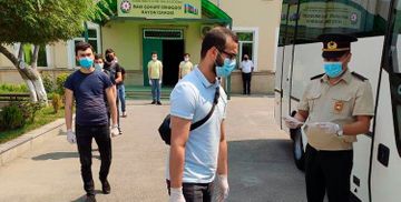 Çağırışçıların xidmət yerlərinə göndərilməsi davam etdir